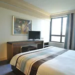 Hotel Art Deco Euralille 3*