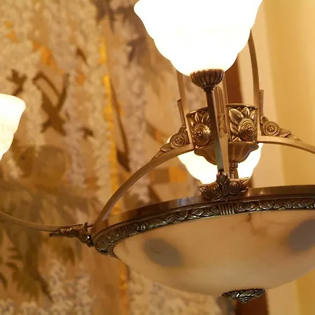 Art Deco Euralille Otel