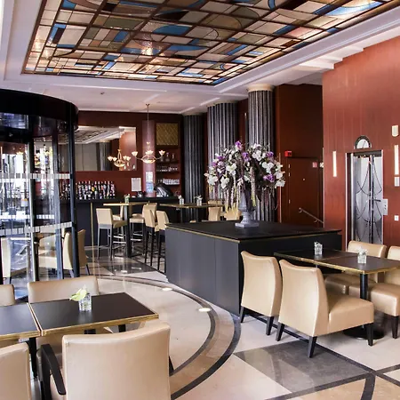 Art Deco Euralille 3* Lille