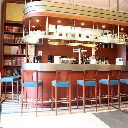 Hotel Art Deco Euralille Lilla
