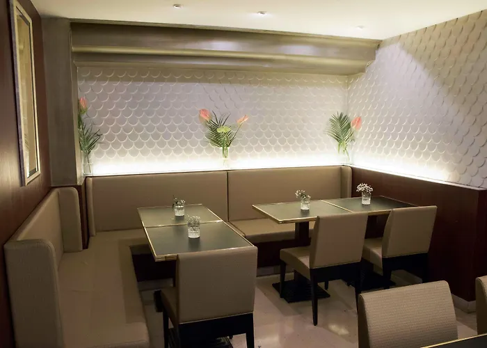 Art Deco Euralille Hotel 3*