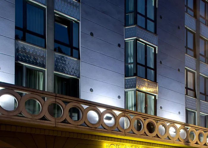 Art Deco Euralille Hotel