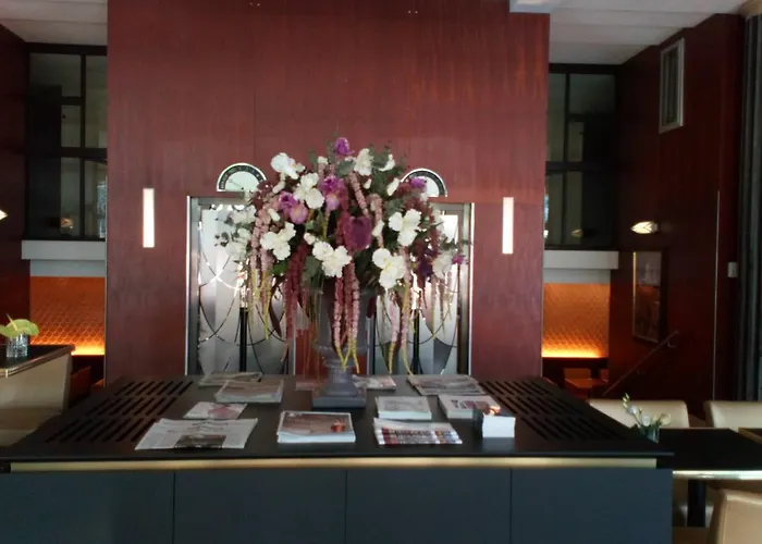 Hotel Art Deco Euralille Lilla