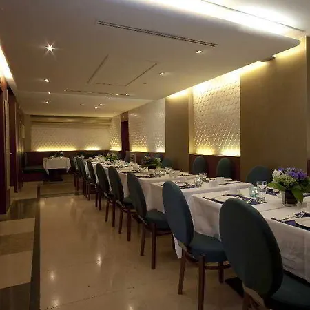 酒店 欧洲里尔装饰艺术酒店