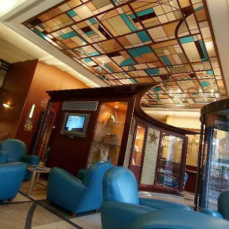 Hotel Art Deco Euralille 3*