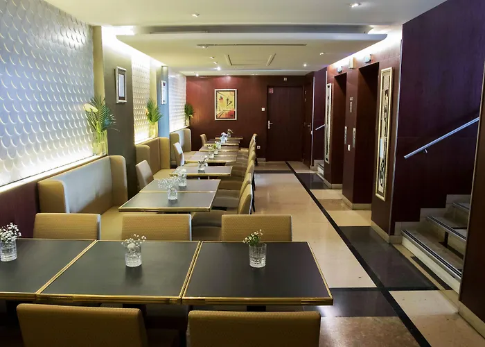 Art Deco Euralille 3* ליל